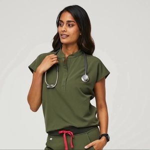 Figs dark olive Rafaela top